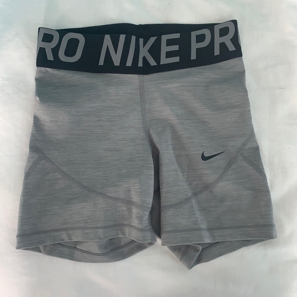 Nike Pro 3” Shorts size XS